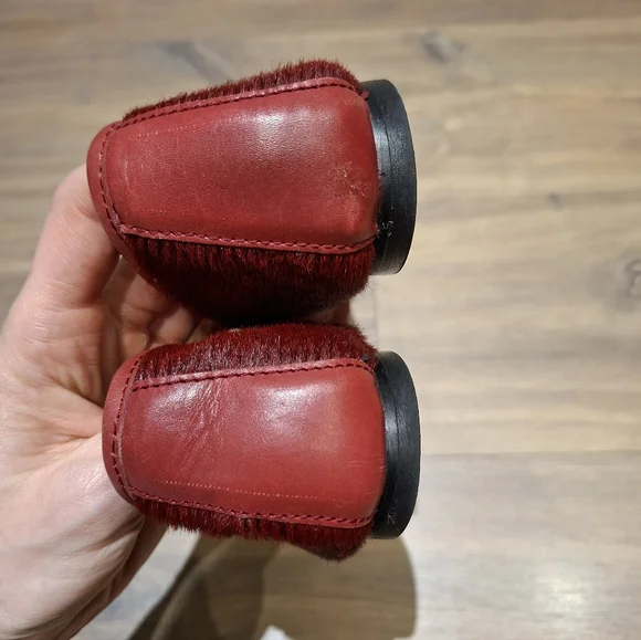 Gadea Women's Elegant Burgundy Calf Hair Ballet Flats (Size EU 37.5/US 7.5) - Picture 4 of 7